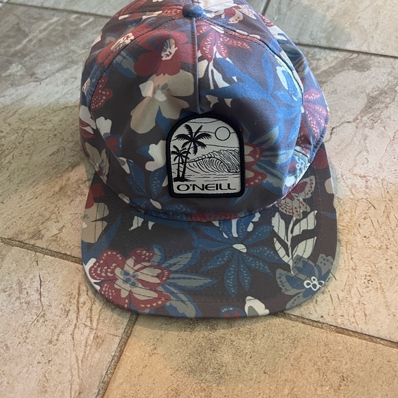 O'Neill Multicolor Floral Cap - Picture 1 of 4